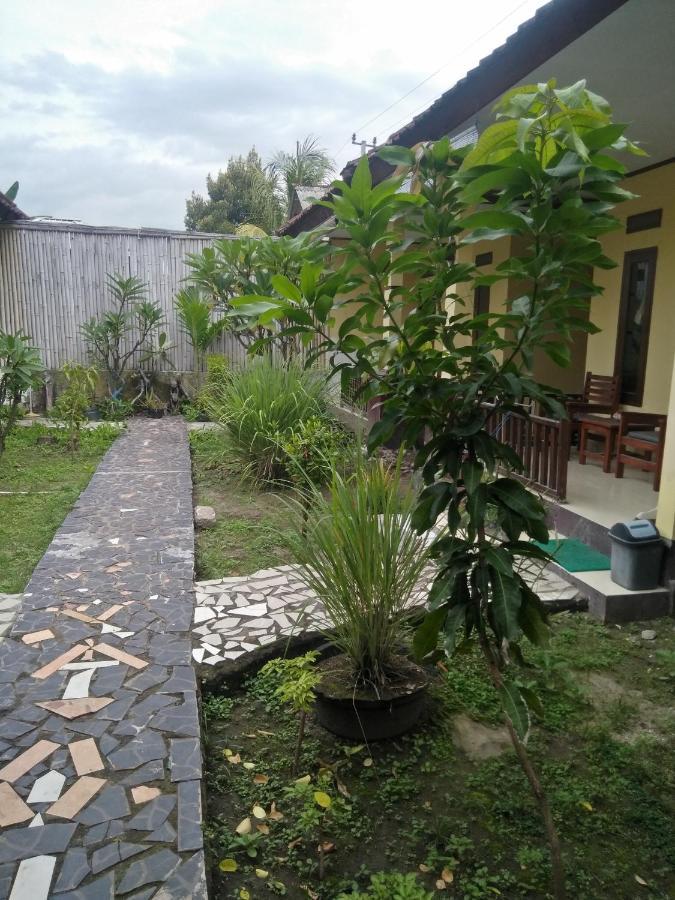 Family Bungalow Гили Мено Екстериор снимка